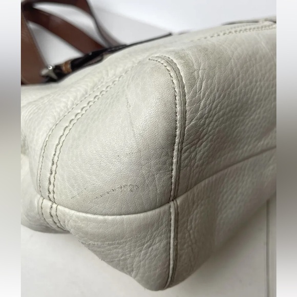Authentic Vintage Coach Cream Leather Handbag Buckle brown straps F12302 READ - Picture 10 of 16